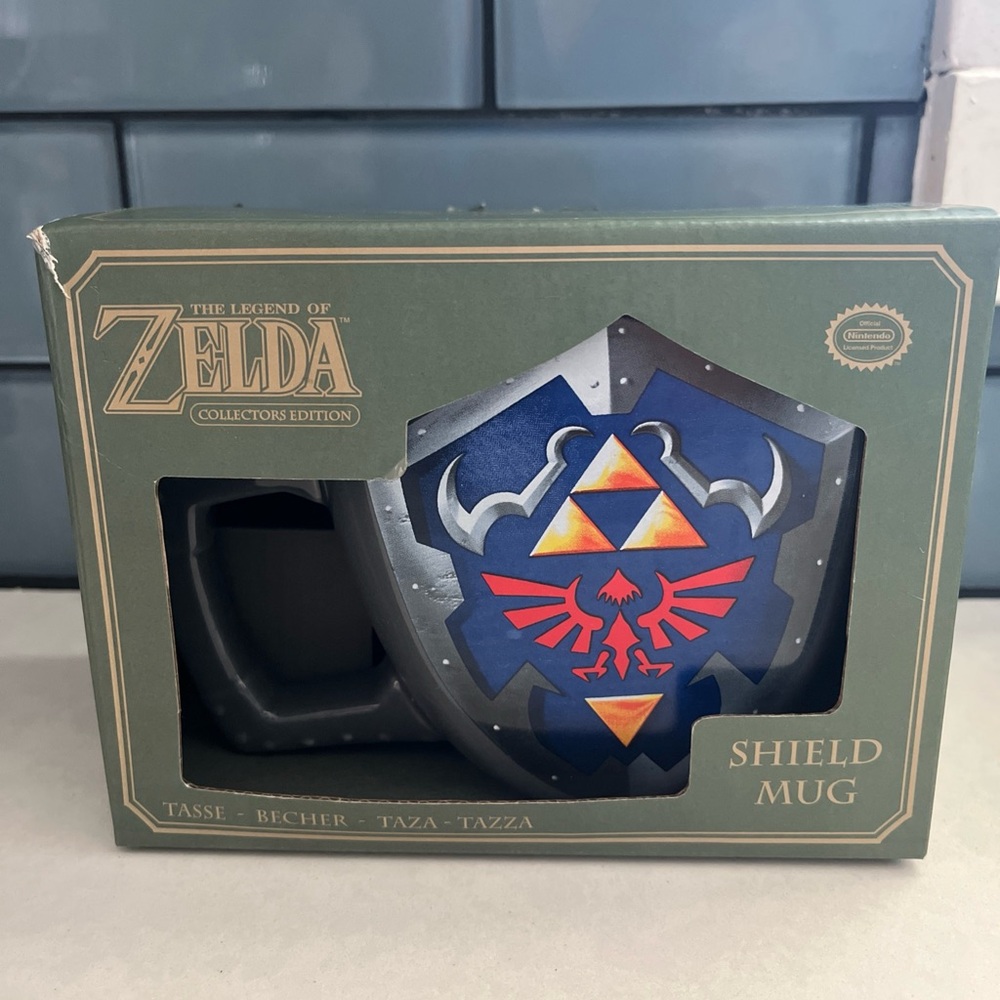 Blue and Gray Coffee Zelda Shield Mug